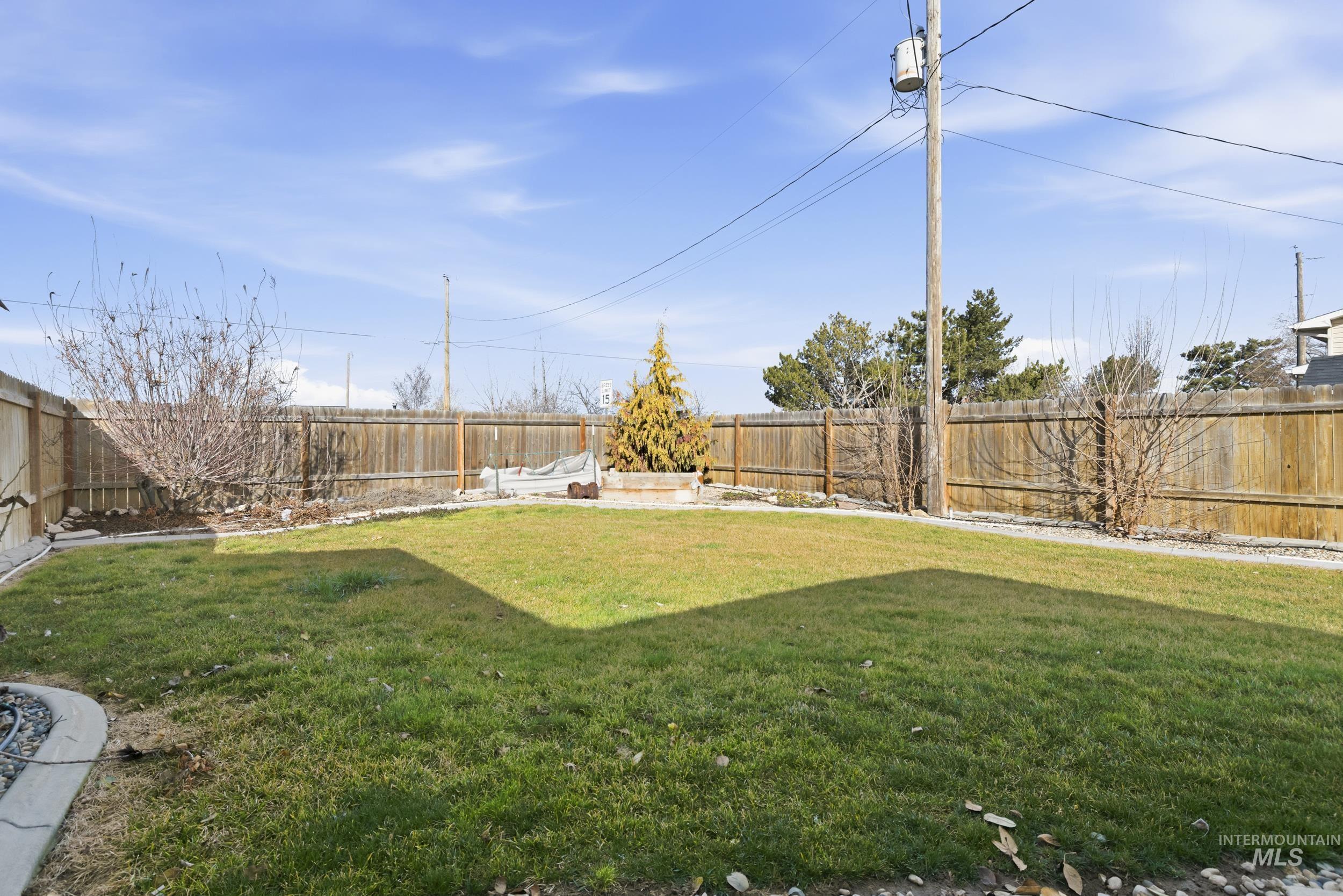 16714 Farmway Rd, Caldwell, Idaho 83607, 3 Bedrooms, 2 Bathrooms, Residential For Sale, Price $400,000, 98974859