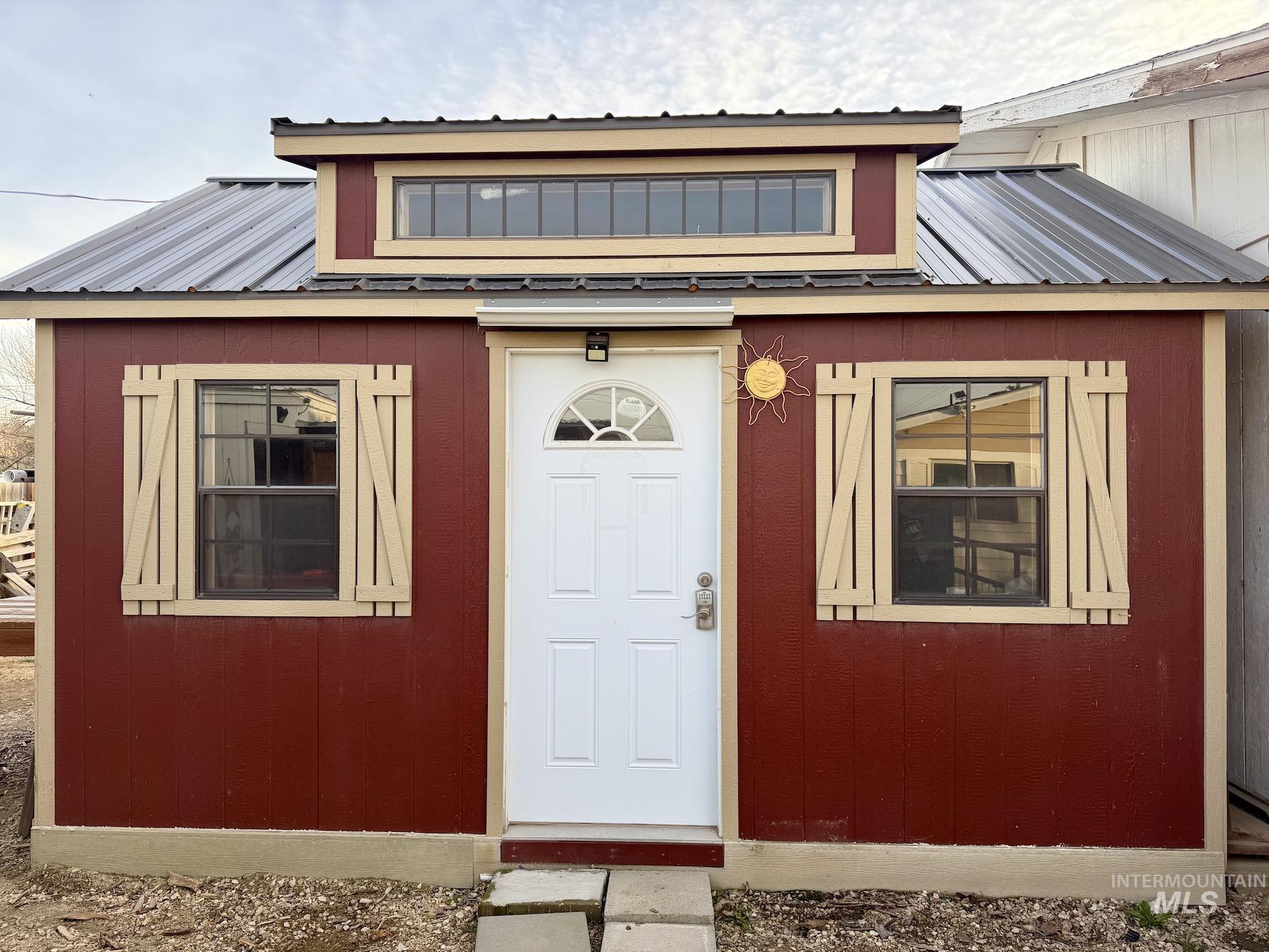 16714 Farmway Rd, Caldwell, Idaho 83607, 3 Bedrooms, 2 Bathrooms, Residential For Sale, Price $400,000, 98974859