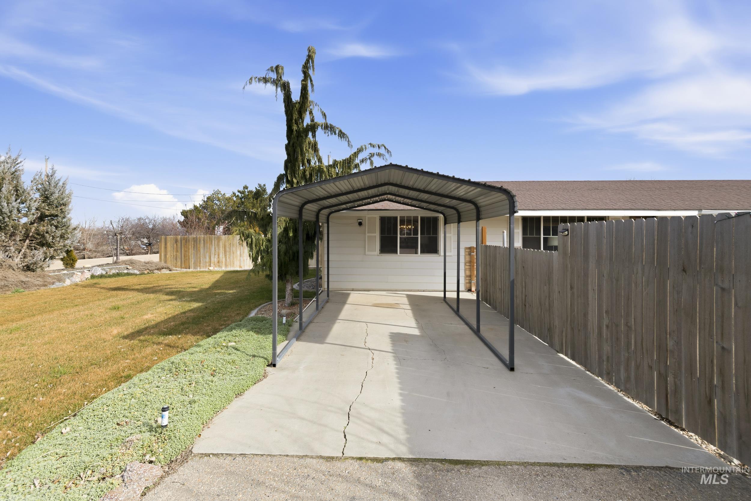 16714 Farmway Rd, Caldwell, Idaho 83607, 3 Bedrooms, 2 Bathrooms, Residential For Sale, Price $400,000, 98974859