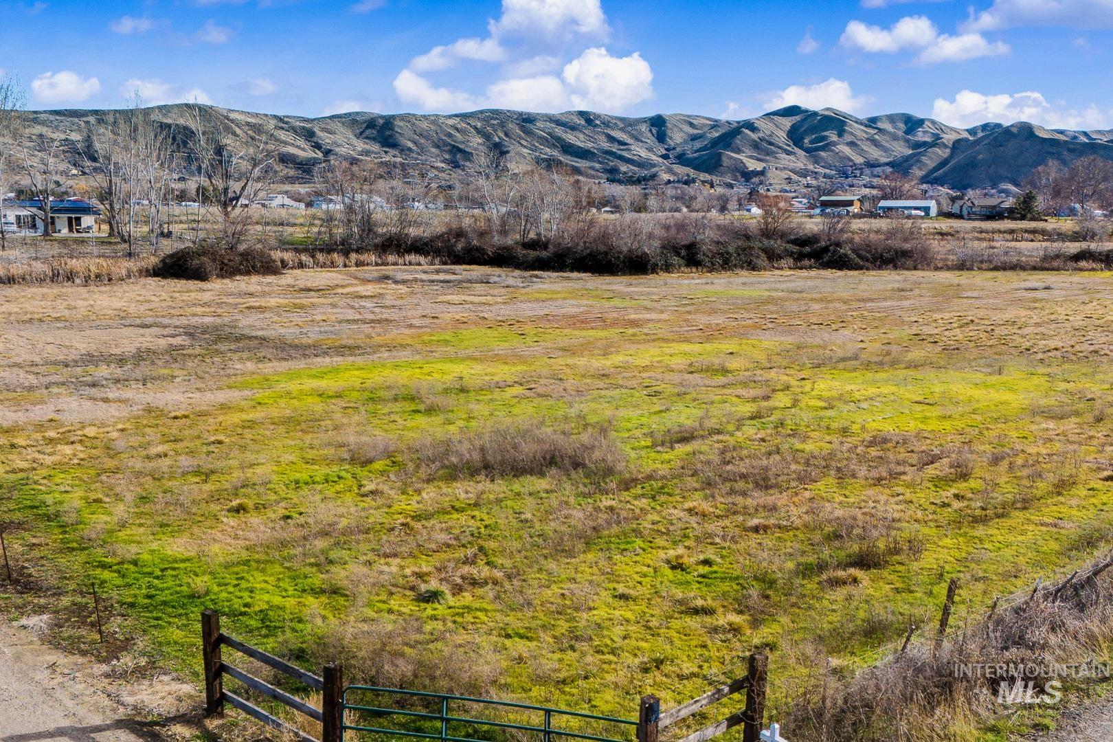 2776 N Plaza Rd, Emmett, Idaho 83617, Land For Sale, Price $350,000,MLS 98974861