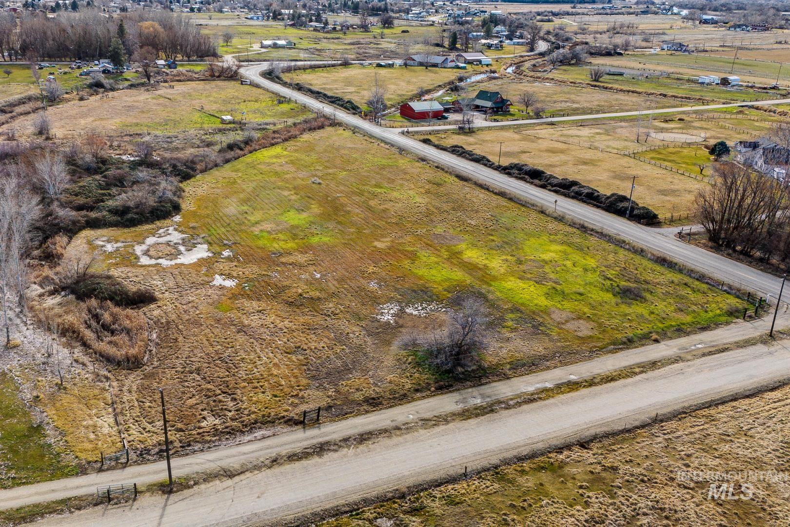 2776 N Plaza Rd, Emmett, Idaho 83617, Land For Sale, Price $350,000,MLS 98974861