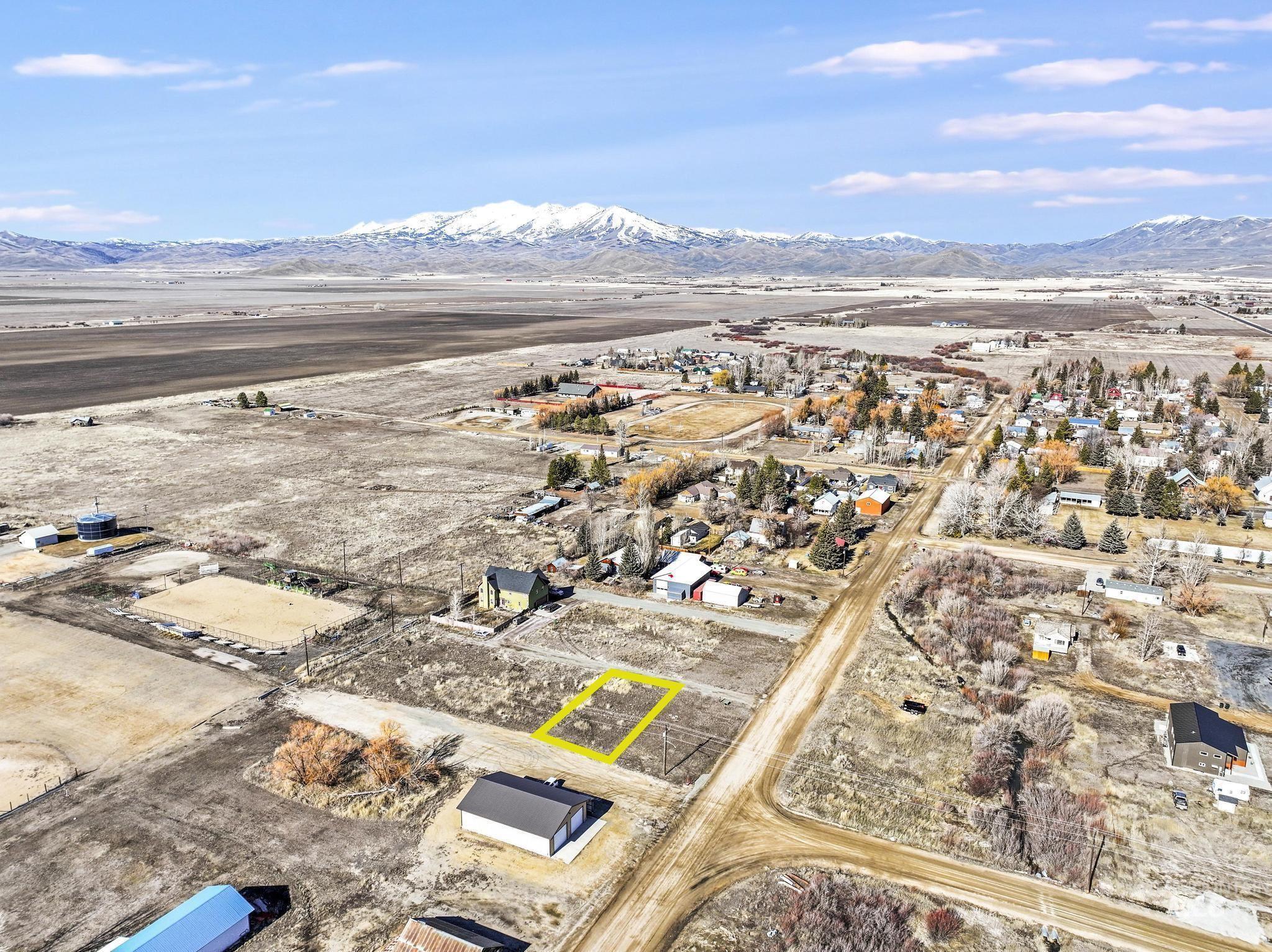 305 W Spruce Ave, Fairfield, Idaho 83327, Land For Sale, Price $47,500,MLS 98974862