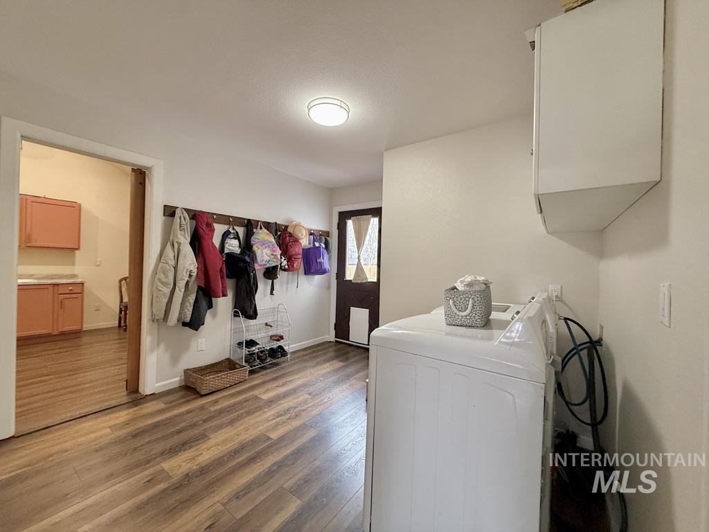 627 S C Street, Grangeville, Idaho 83530, 5 Bedrooms, 3 Bathrooms, Residential For Sale, Price $515,000,MLS 98974865