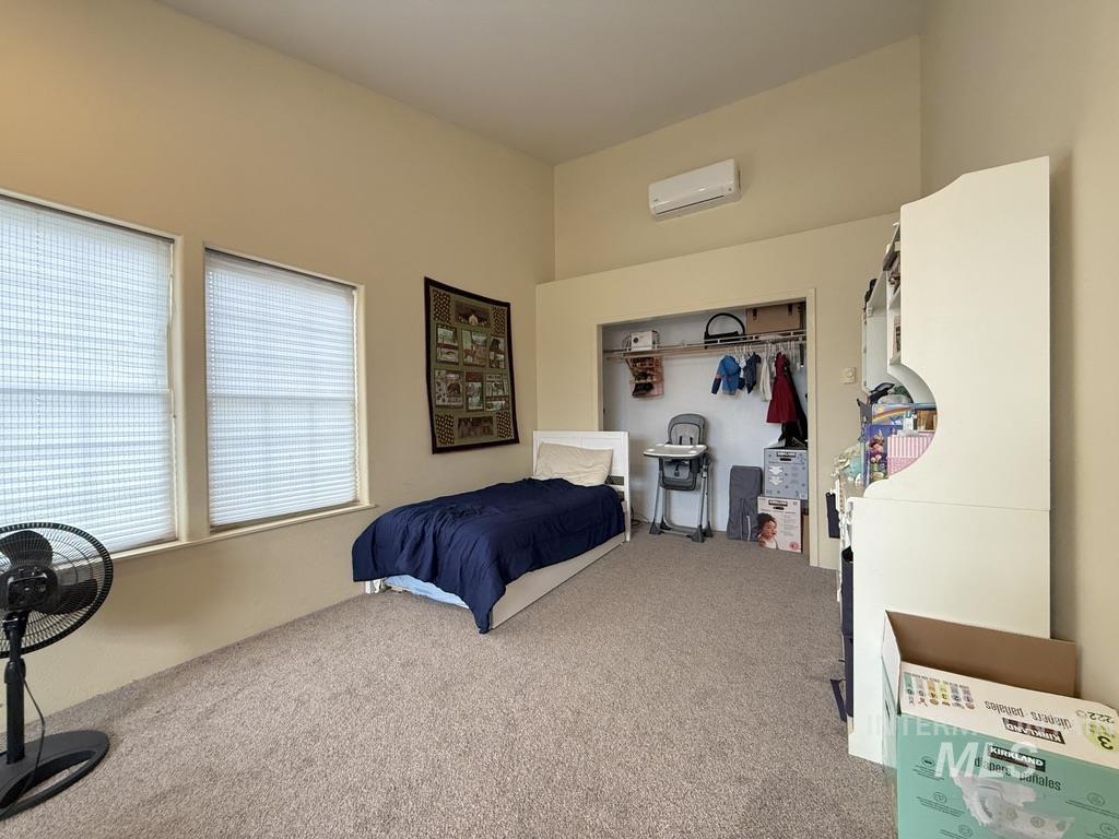 627 S C Street, Grangeville, Idaho 83530, 5 Bedrooms, 3 Bathrooms, Residential For Sale, Price $515,000,MLS 98974865