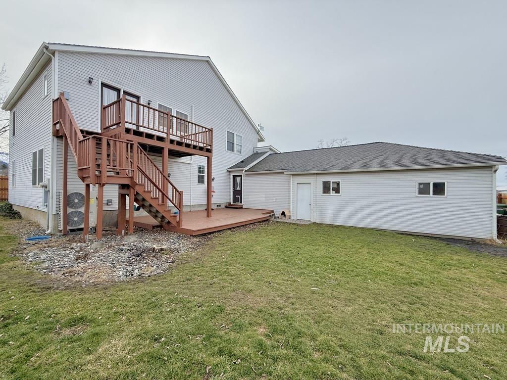 627 S C Street, Grangeville, Idaho 83530, 5 Bedrooms, 3 Bathrooms, Residential For Sale, Price $515,000,MLS 98974865