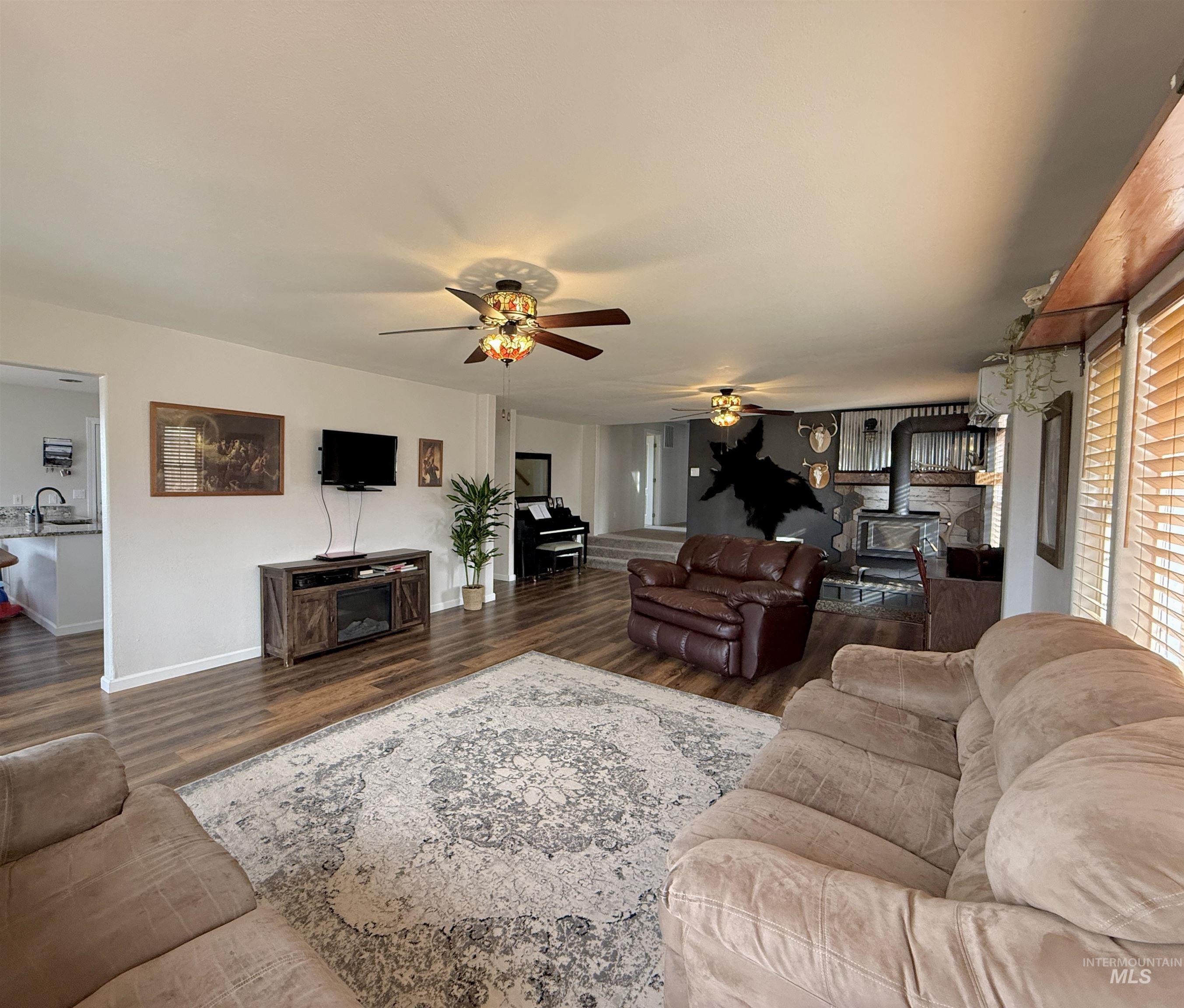 627 S C Street, Grangeville, Idaho 83530, 5 Bedrooms, 3 Bathrooms, Residential For Sale, Price $515,000,MLS 98974865