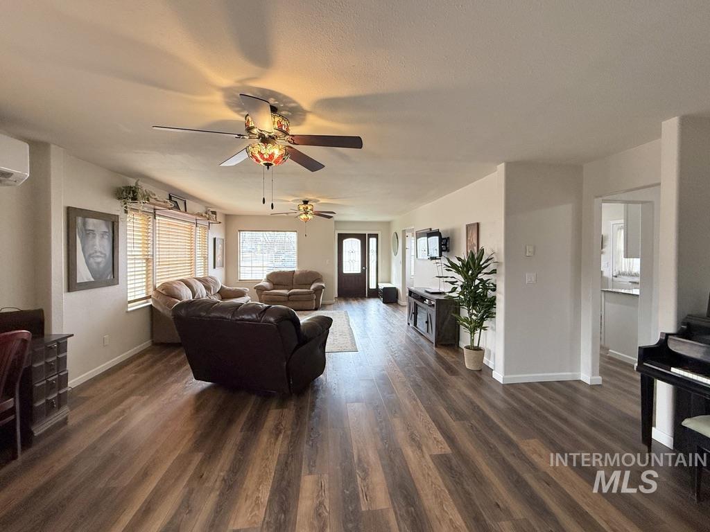 627 S C Street, Grangeville, Idaho 83530, 5 Bedrooms, 3 Bathrooms, Residential For Sale, Price $515,000,MLS 98974865