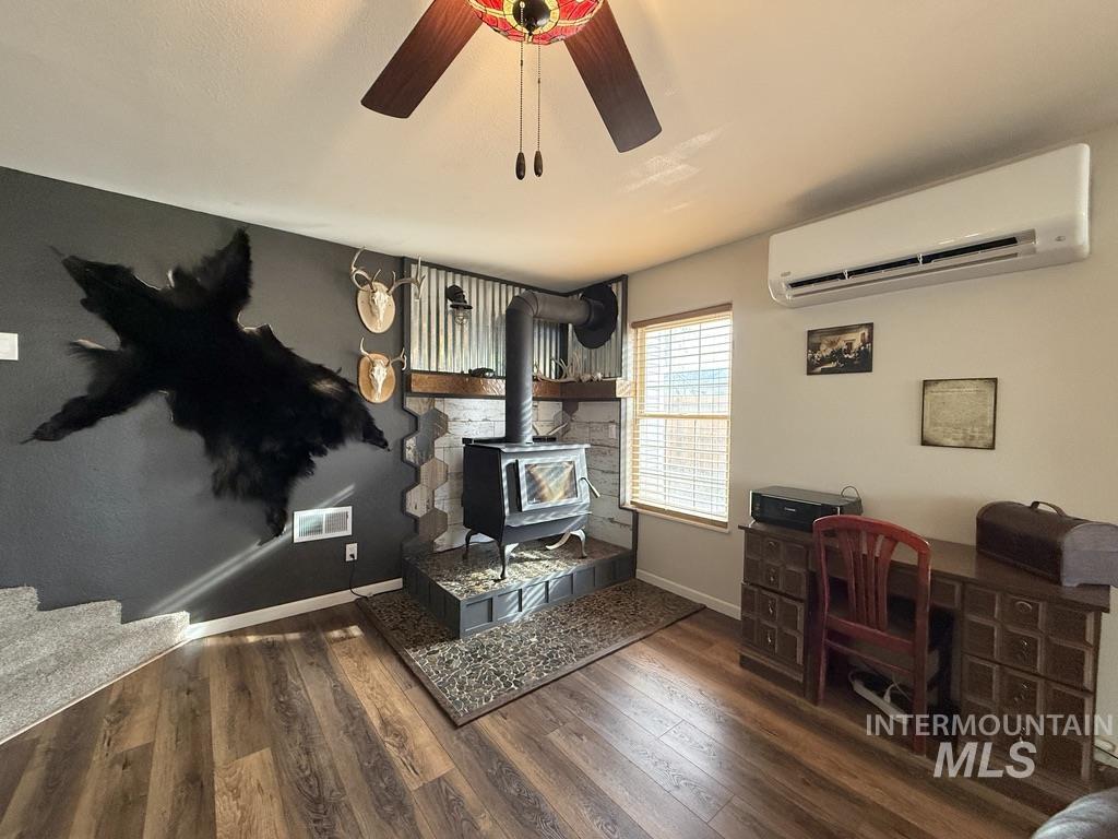 627 S C Street, Grangeville, Idaho 83530, 5 Bedrooms, 3 Bathrooms, Residential For Sale, Price $515,000,MLS 98974865