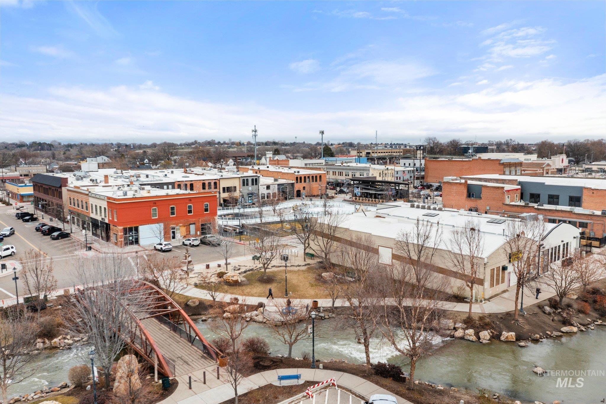 1317 N Arthur St, Caldwell, Idaho 83605, 3 Bedrooms, 1 Bathroom, Residential For Sale, Price $295,000,MLS 98974866