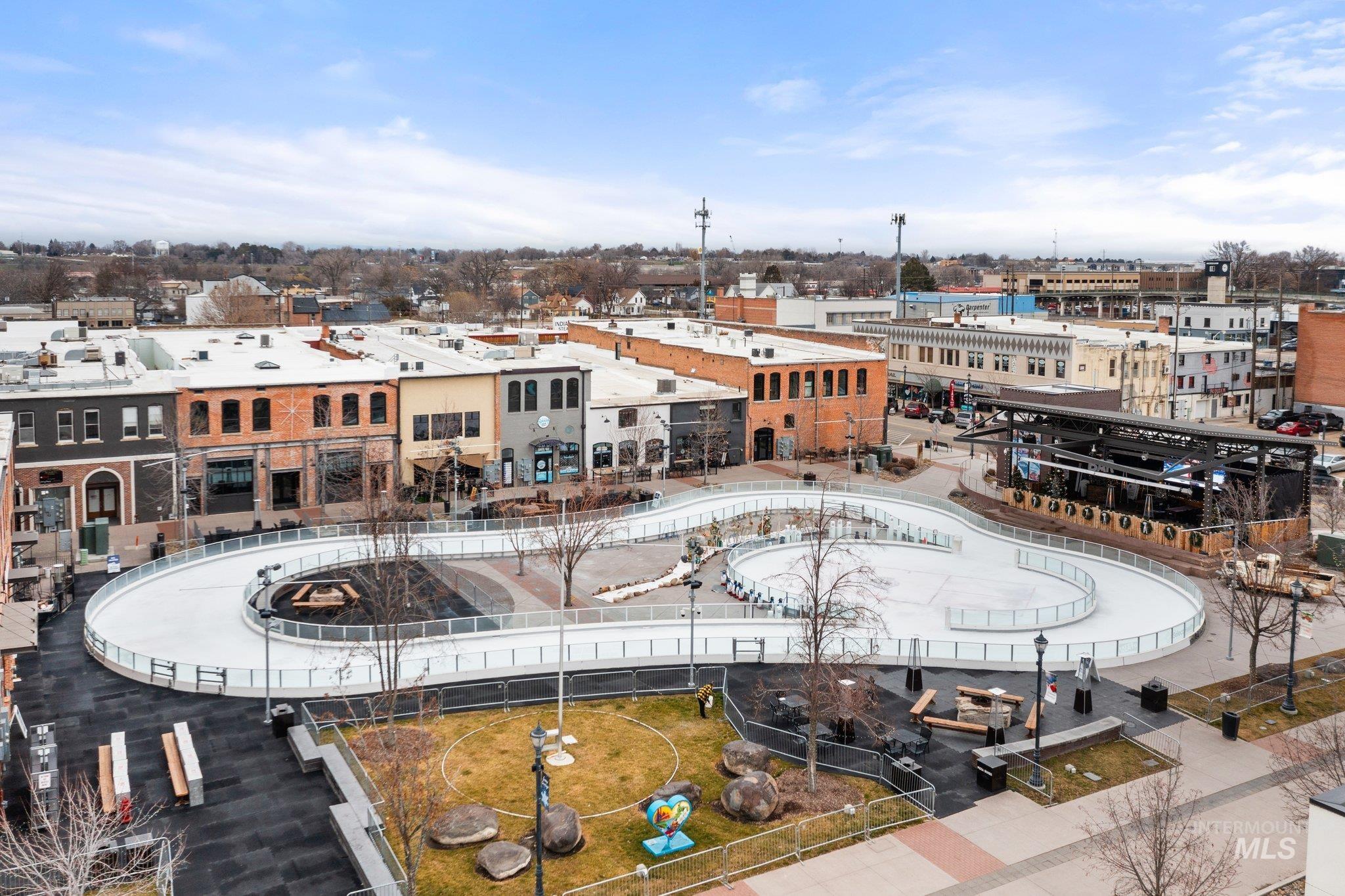 1317 N Arthur St, Caldwell, Idaho 83605, 3 Bedrooms, 1 Bathroom, Residential For Sale, Price $295,000,MLS 98974866