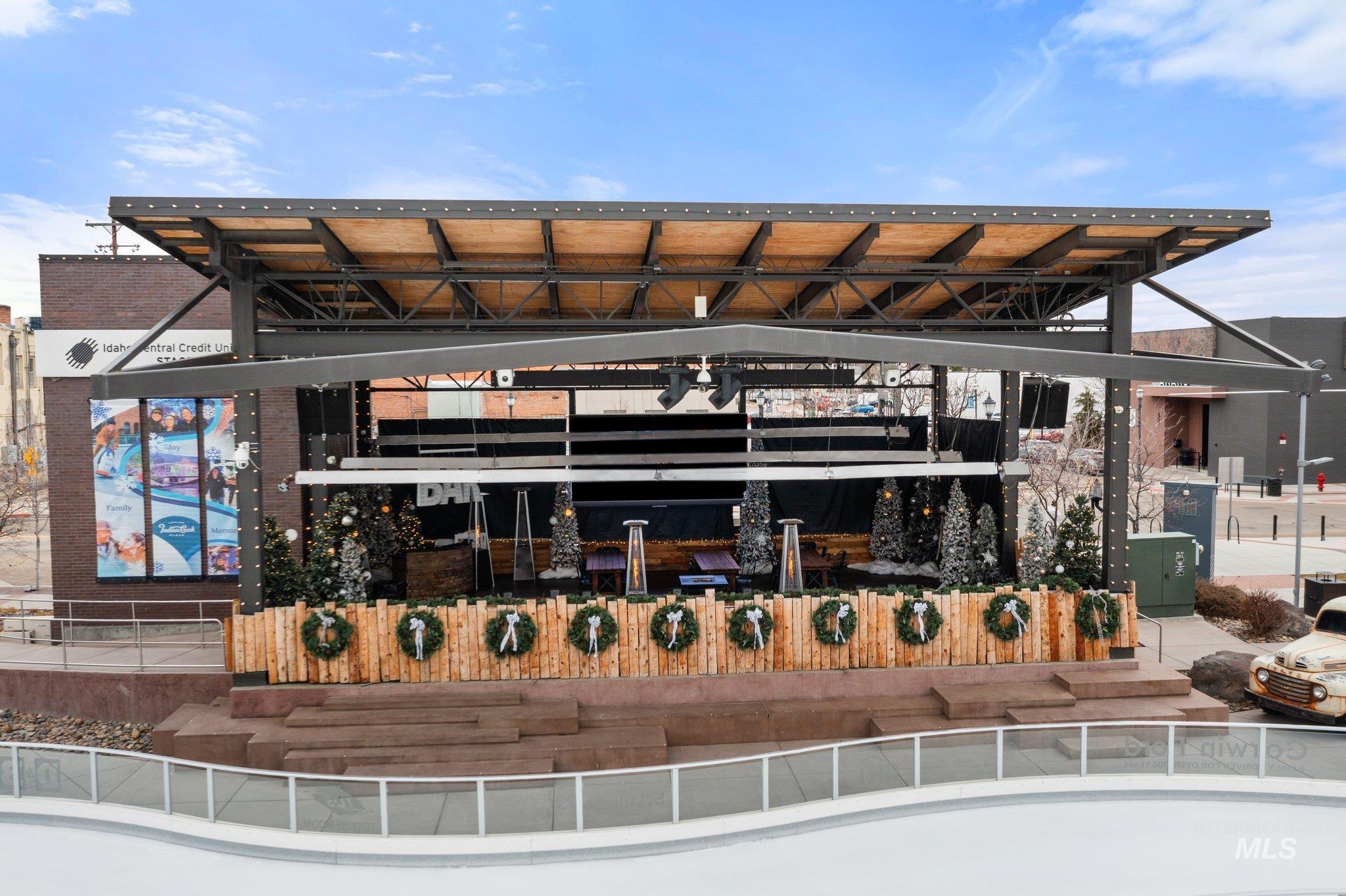 1317 N Arthur St, Caldwell, Idaho 83605, 3 Bedrooms, 1 Bathroom, Residential For Sale, Price $295,000,MLS 98974866