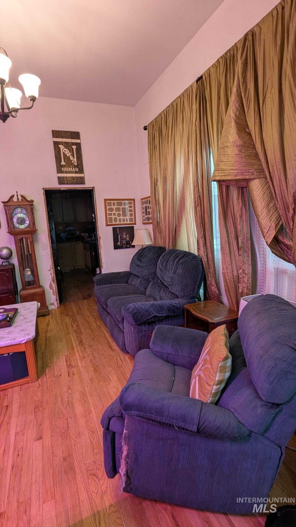 411 S Pine St, Troy, Idaho 83871, 3 Bedrooms, 1 Bathroom, Residential For Sale, Price $160,000,MLS 98974868