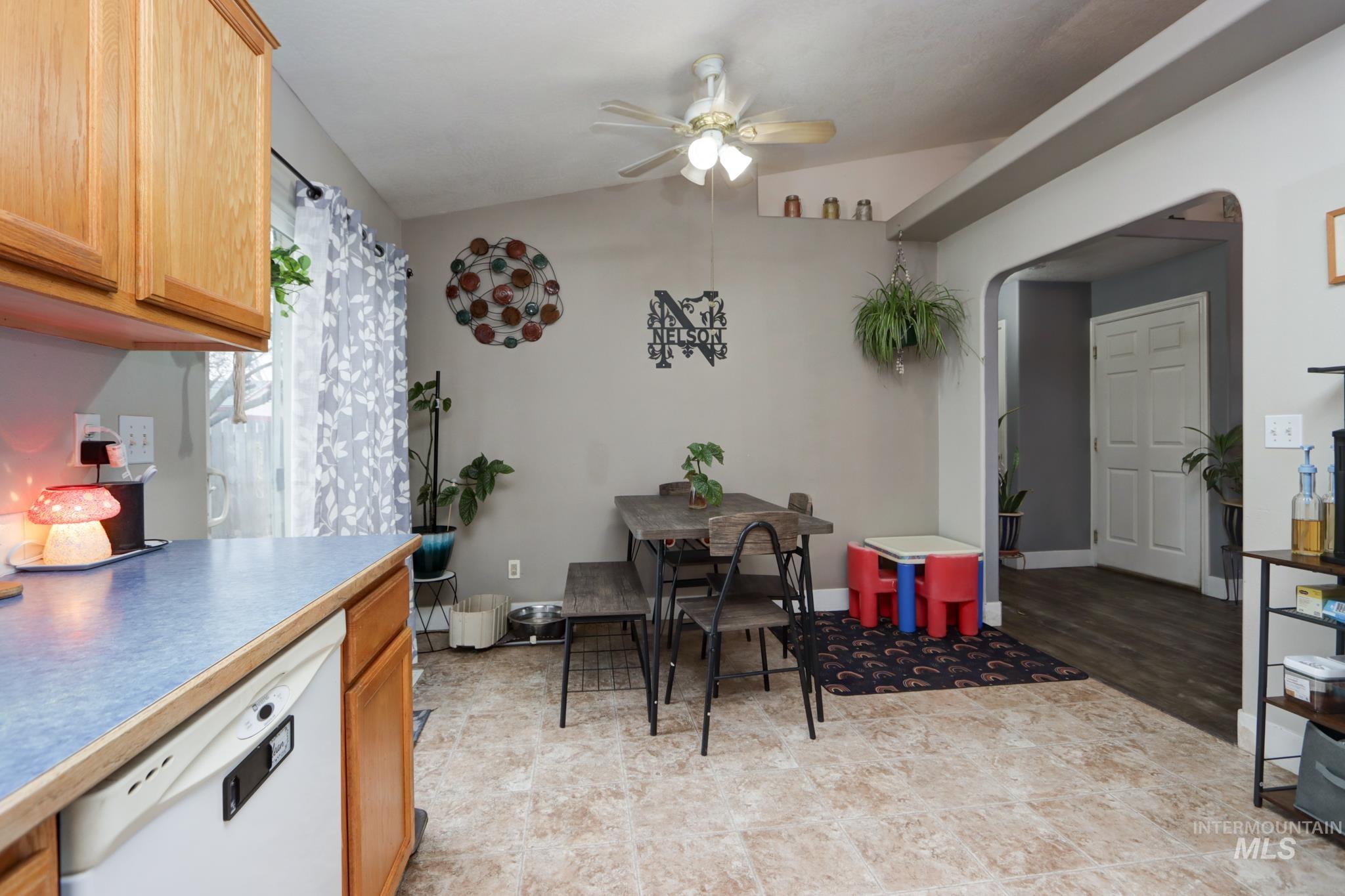 1108 NW 24th Street, Fruitland, Idaho 83619, 3 Bedrooms, 2 Bathrooms, Residential For Sale, Price $339,000,MLS 98974869