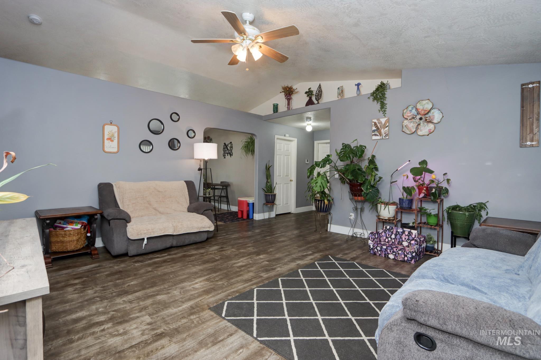 1108 NW 24th Street, Fruitland, Idaho 83619, 3 Bedrooms, 2 Bathrooms, Residential For Sale, Price $339,000,MLS 98974869