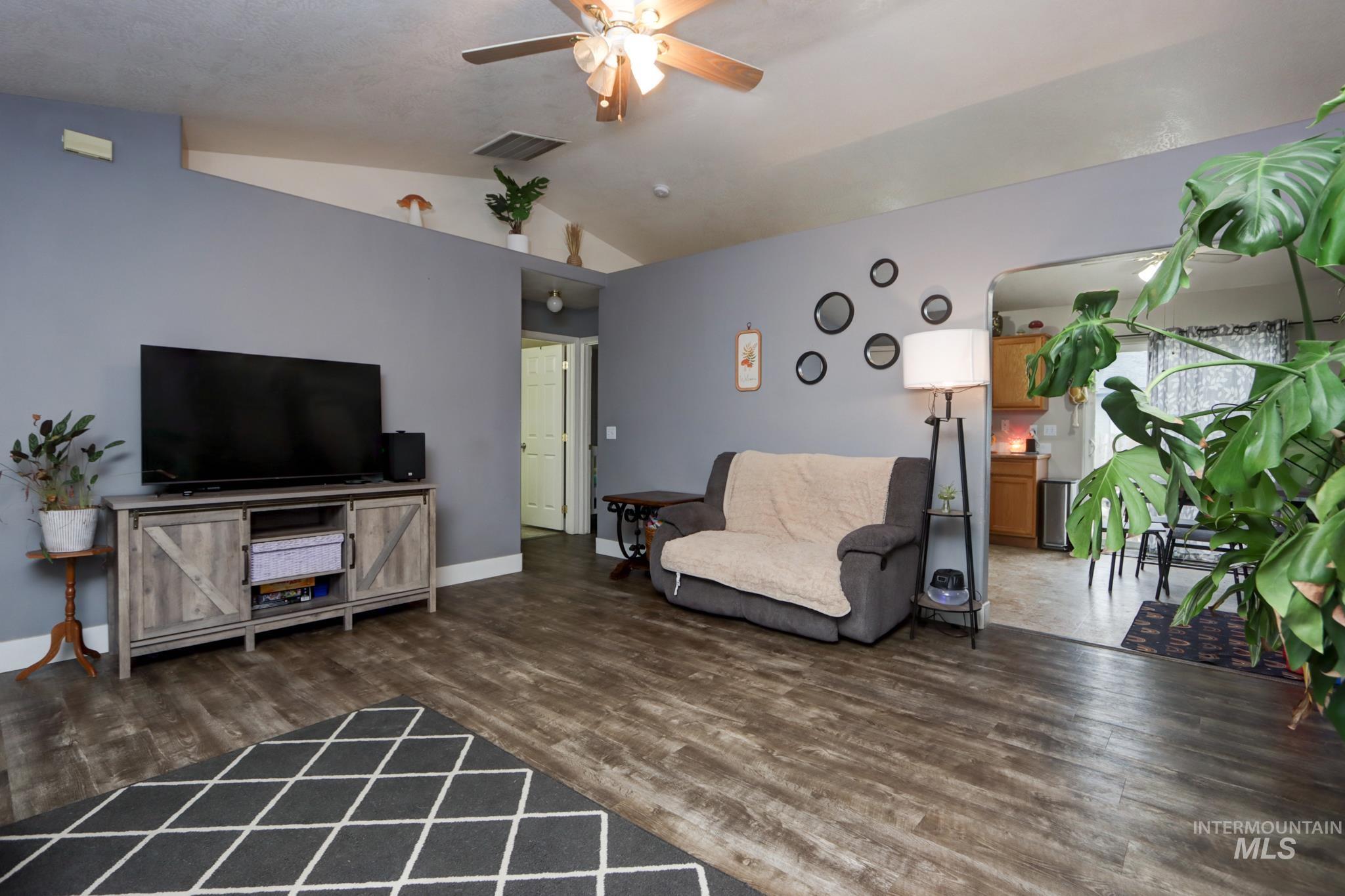 1108 NW 24th Street, Fruitland, Idaho 83619, 3 Bedrooms, 2 Bathrooms, Residential For Sale, Price $339,000,MLS 98974869