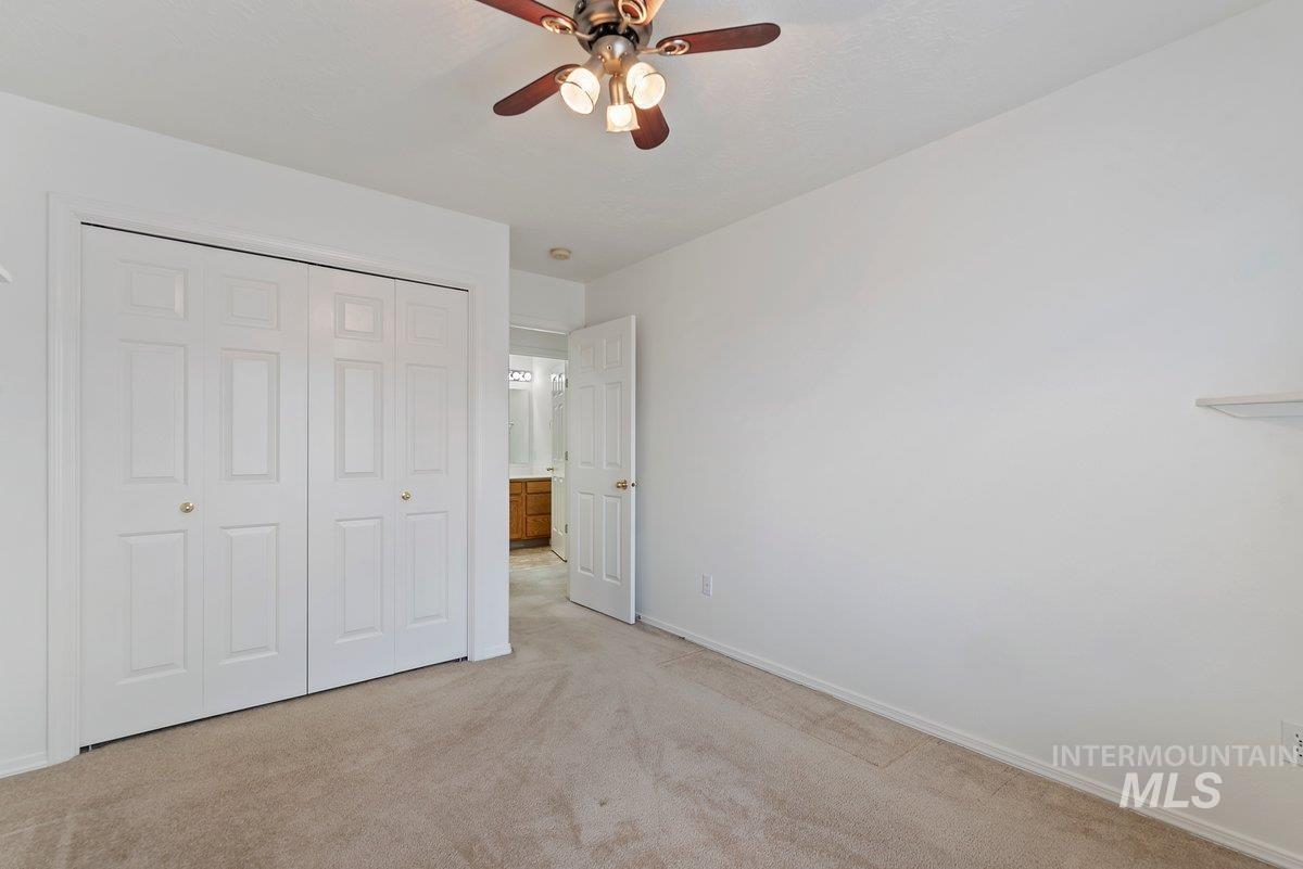 44 S Firwood Ave, Eagle, Idaho 83616, 3 Bedrooms, 2 Bathrooms, Residential For Sale, Price $499,000,MLS 98974870