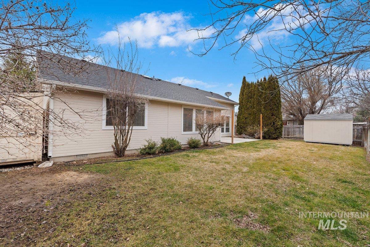 44 S Firwood Ave, Eagle, Idaho 83616, 3 Bedrooms, 2 Bathrooms, Residential For Sale, Price $499,000,MLS 98974870