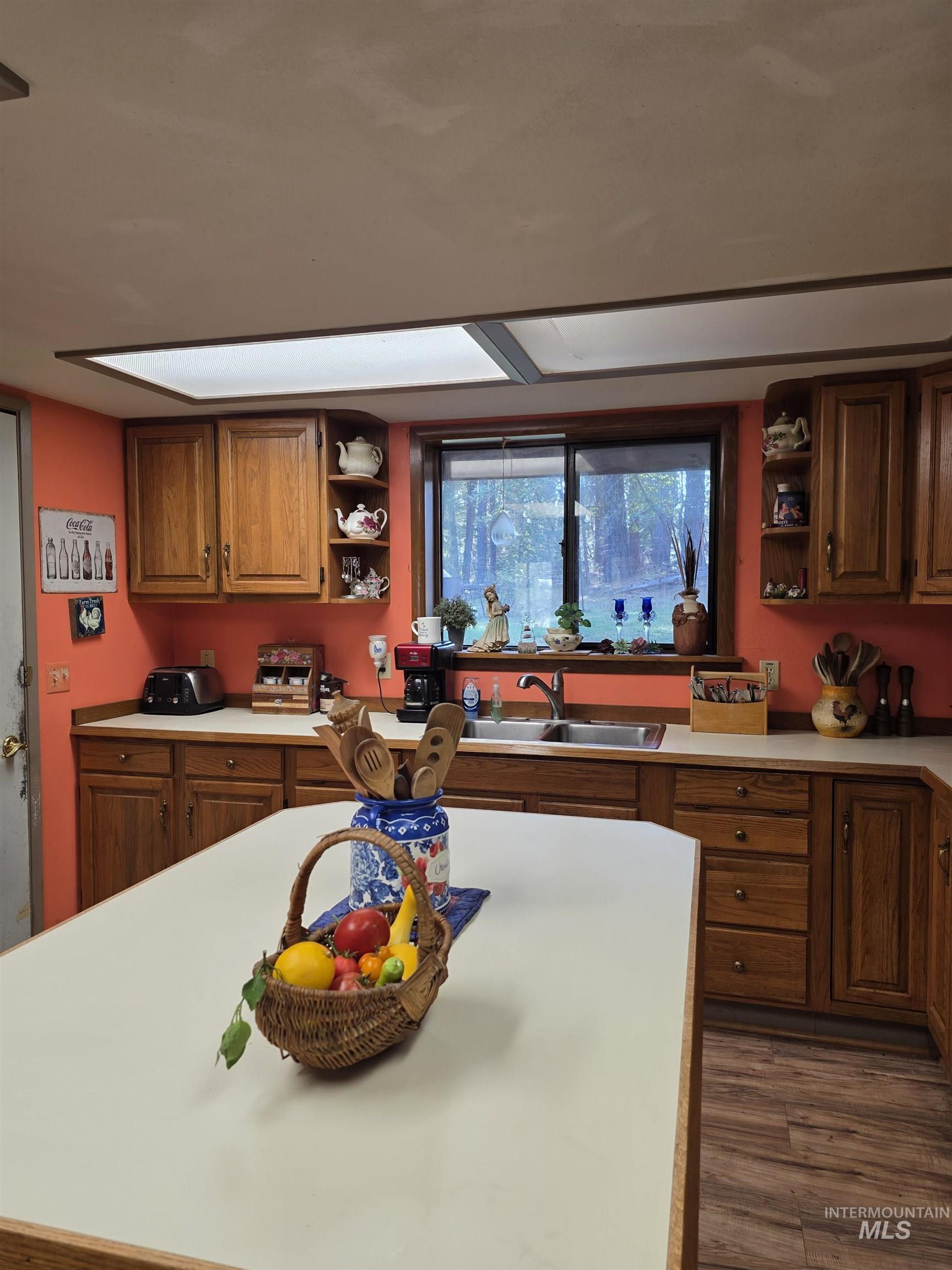 122 Oak Lane, Orofino, Idaho 83544, 3 Bedrooms, 3 Bathrooms, Residential For Sale, Price $390,000,MLS 98974871