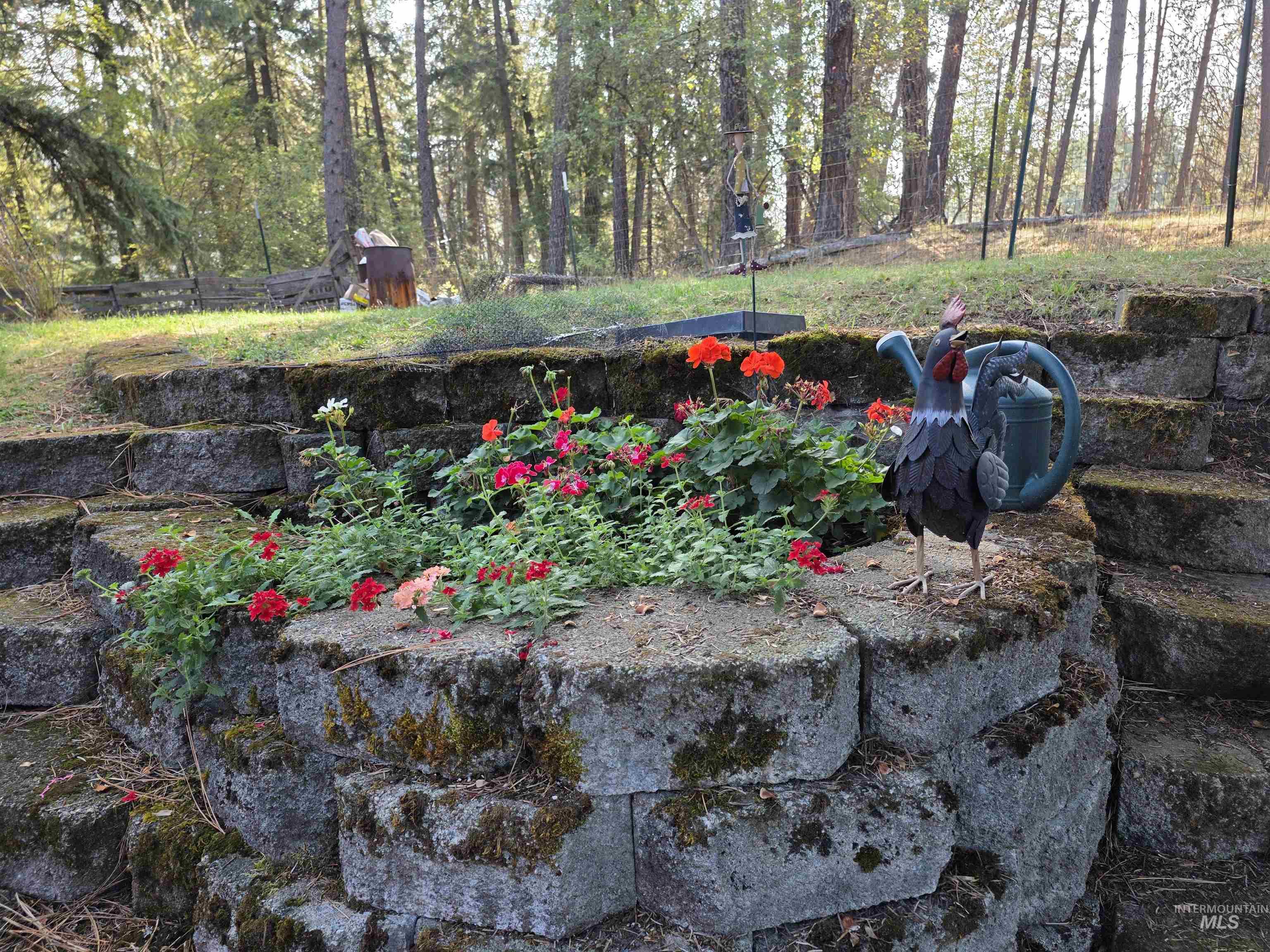 122 Oak Lane, Orofino, Idaho 83544, 3 Bedrooms, 3 Bathrooms, Residential For Sale, Price $390,000,MLS 98974871