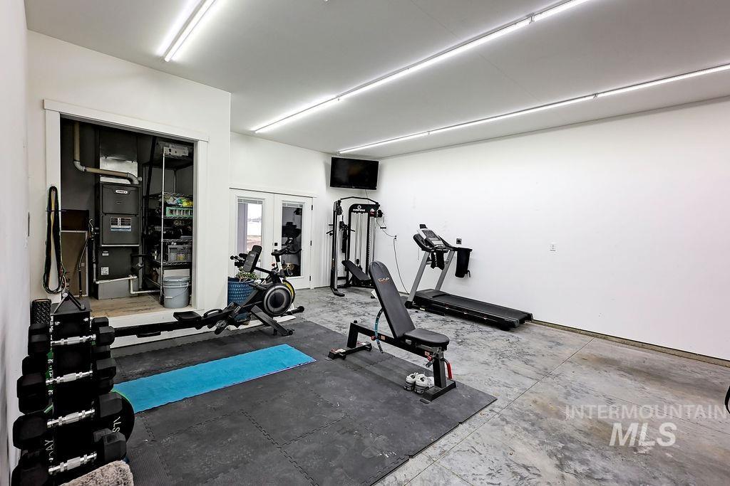 2299 E 4078 N, Filer, Idaho 83328, 3 Bedrooms, 2 Bathrooms, Residential For Sale, Price $765,000,MLS 98974872