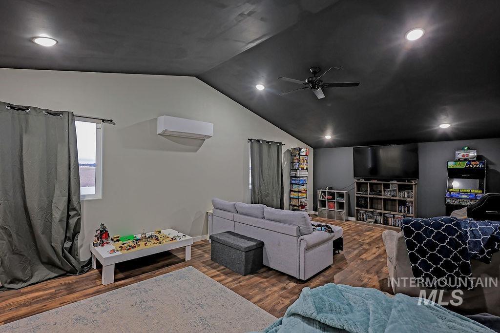 2299 E 4078 N, Filer, Idaho 83328, 3 Bedrooms, 2 Bathrooms, Residential For Sale, Price $765,000, 98974872