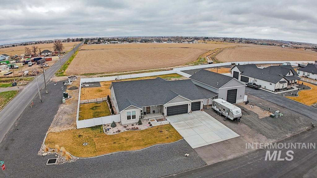 2299 E 4078 N, Filer, Idaho 83328, 3 Bedrooms, 2 Bathrooms, Residential For Sale, Price $765,000,MLS 98974872