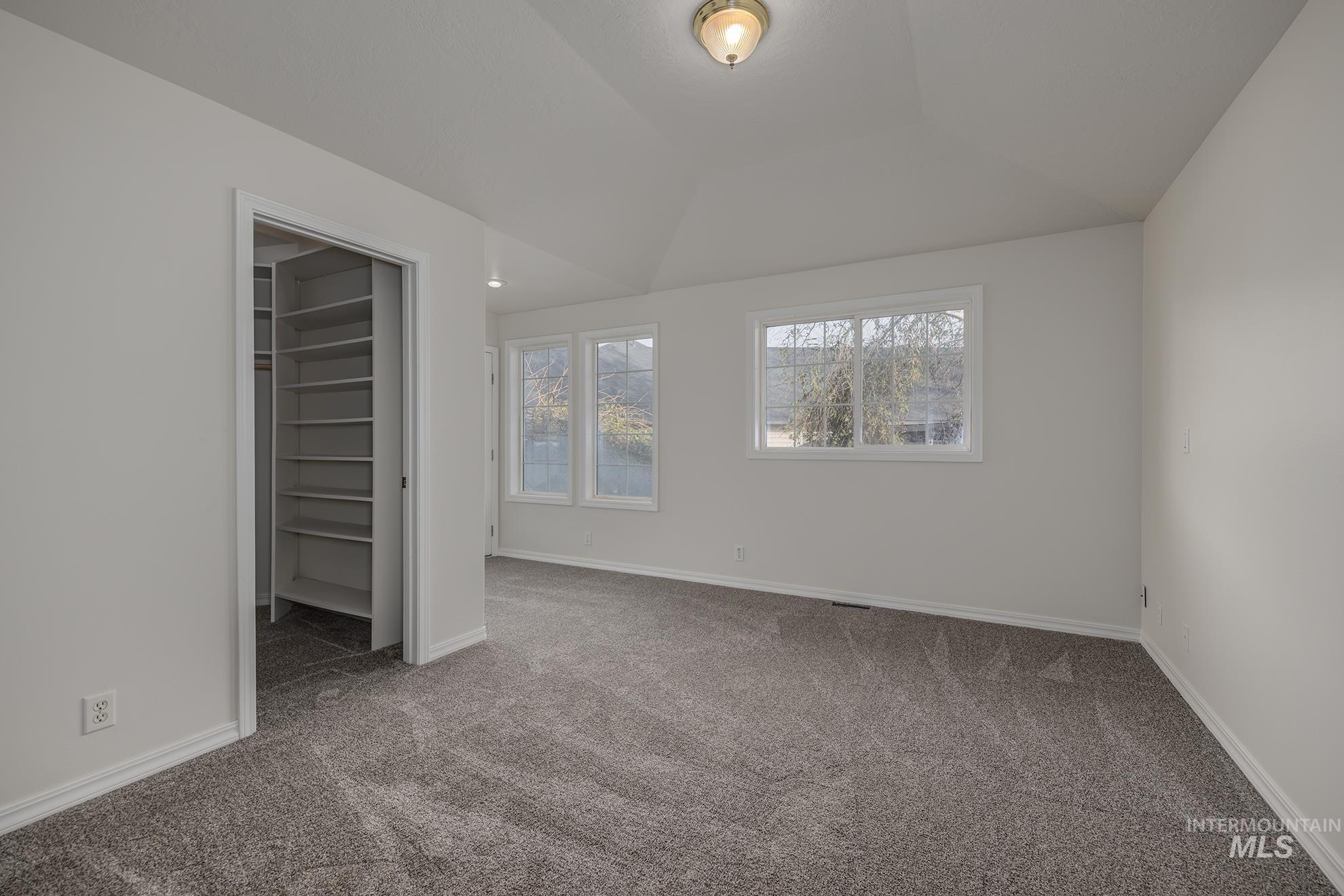 1063 NW 2nd Ave, Ontario, Oregon 97914, 3 Bedrooms, 2 Bathrooms, Residential For Sale, Price $365,000,MLS 98974873