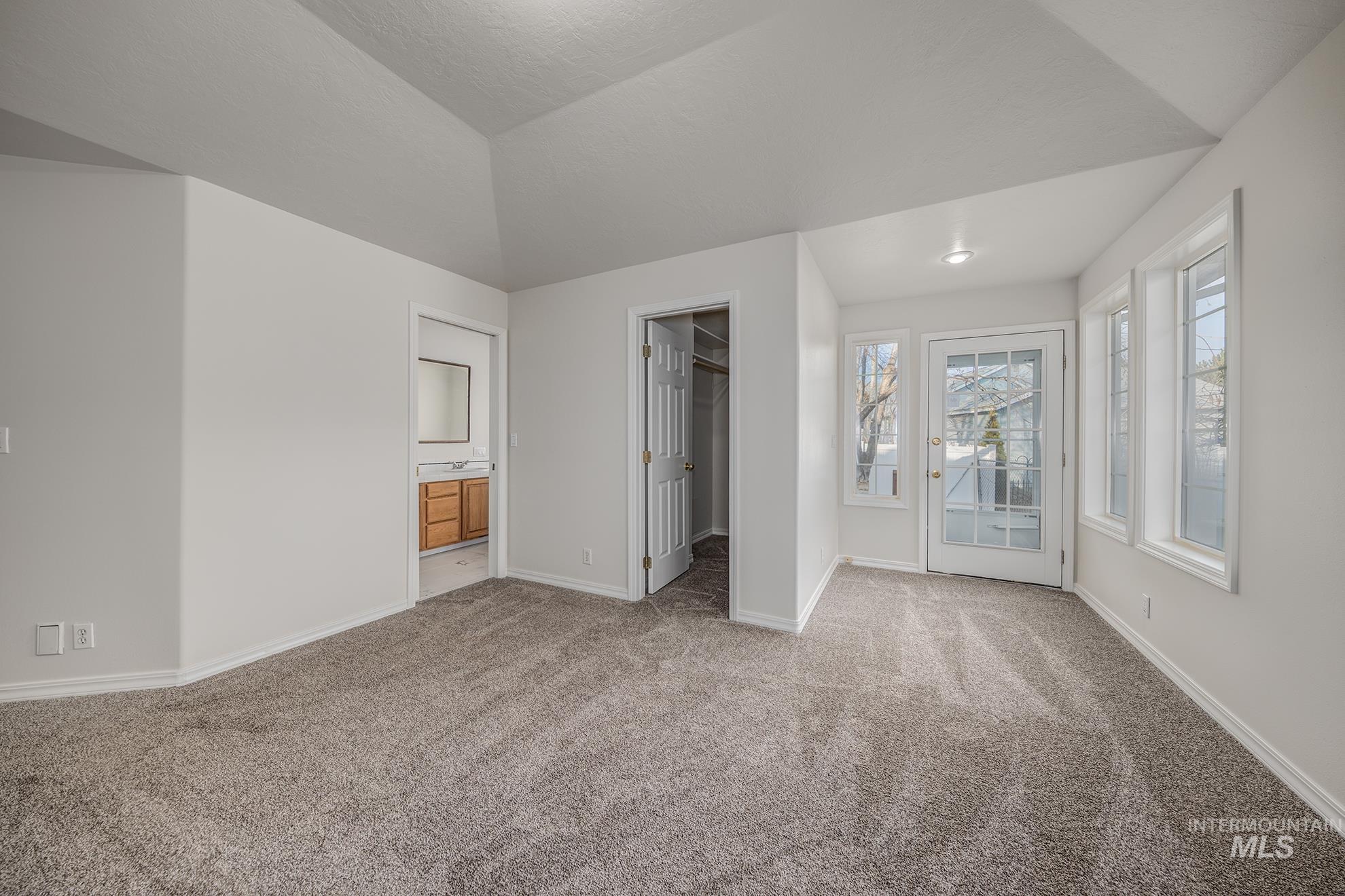 1063 NW 2nd Ave, Ontario, Oregon 97914, 3 Bedrooms, 2 Bathrooms, Residential For Sale, Price $365,000,MLS 98974873