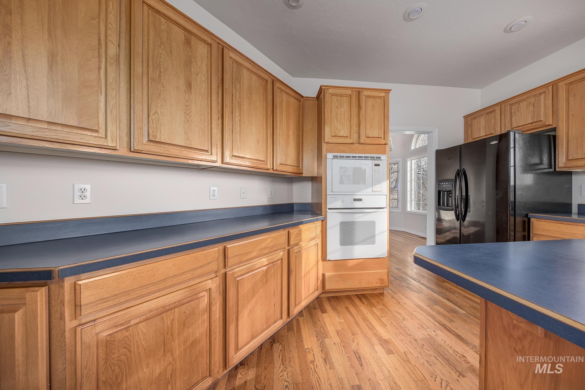 1063 NW 2nd Ave, Ontario, Oregon 97914, 3 Bedrooms, 2 Bathrooms, Residential For Sale, Price $365,000,MLS 98974873