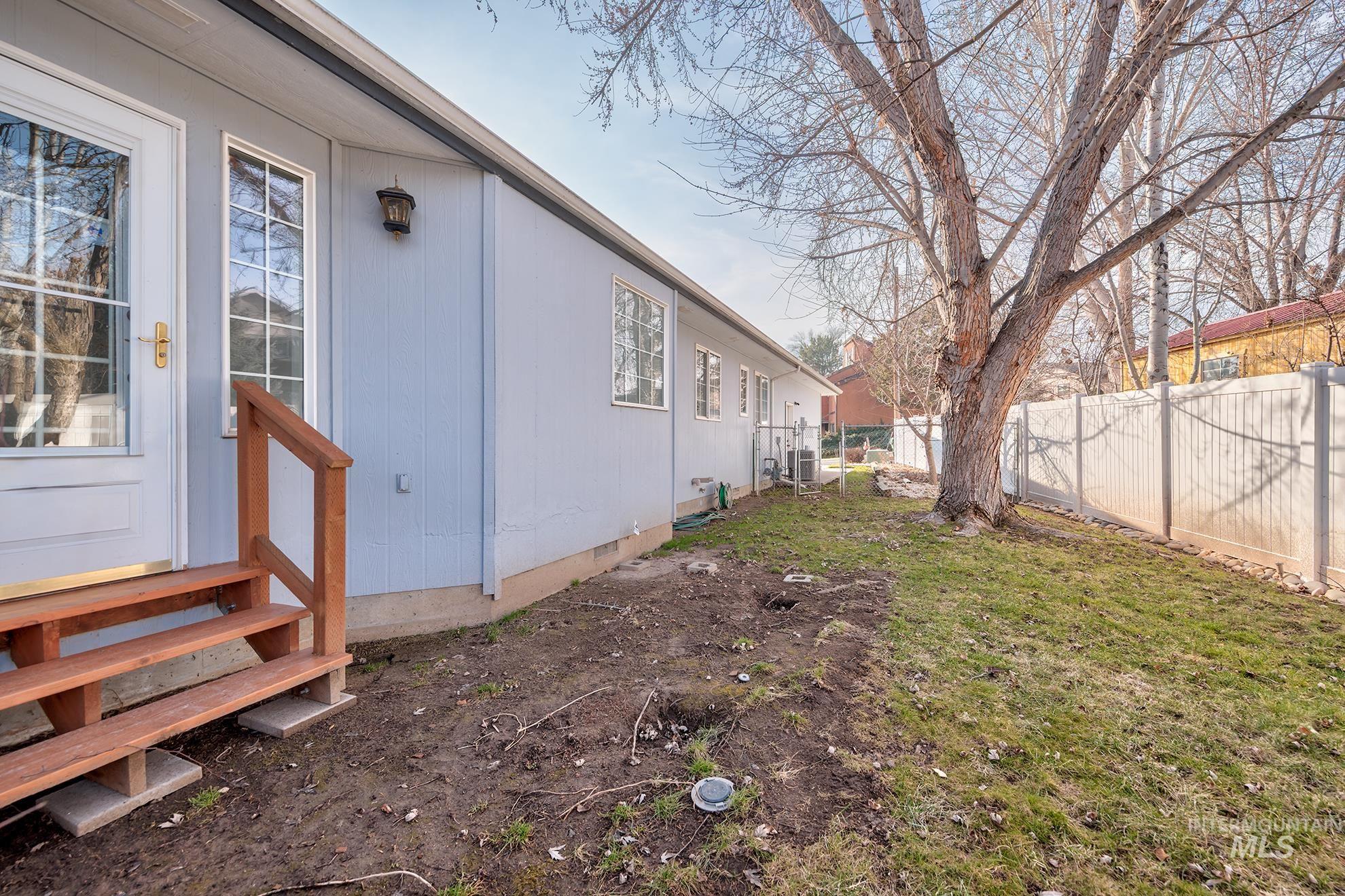 1063 NW 2nd Ave, Ontario, Oregon 97914, 3 Bedrooms, 2 Bathrooms, Residential For Sale, Price $365,000,MLS 98974873