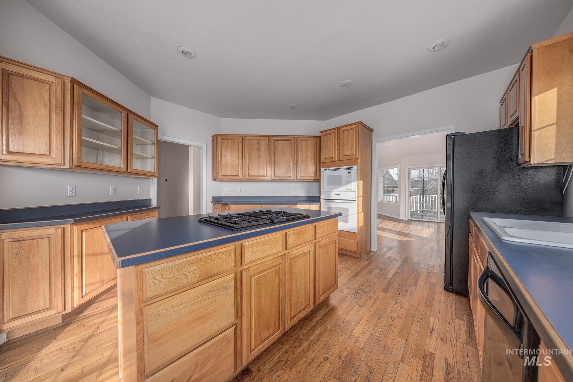 1063 NW 2nd Ave, Ontario, Oregon 97914, 3 Bedrooms, 2 Bathrooms, Residential For Sale, Price $365,000,MLS 98974873