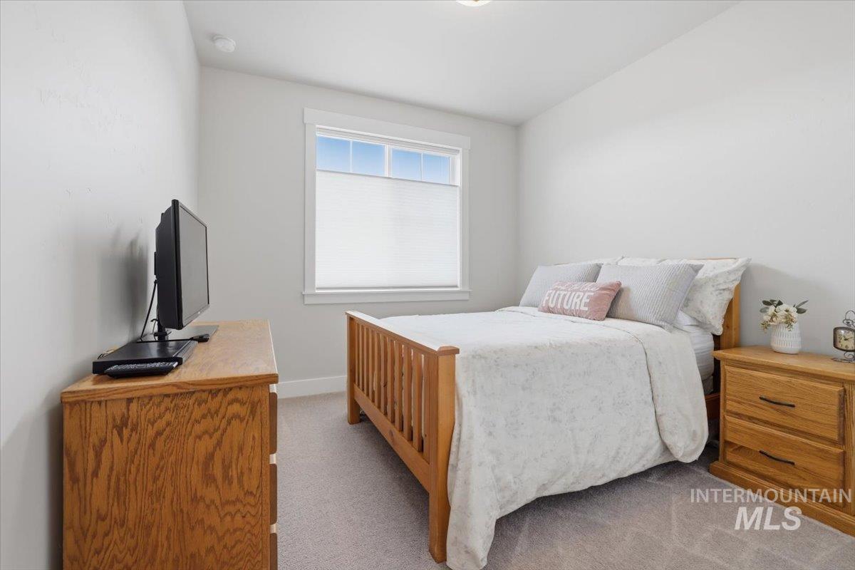 11700 W San Remo Dr., Nampa, Idaho 83686, 3 Bedrooms, 2 Bathrooms, Residential For Sale, Price $540,000,MLS 98974875