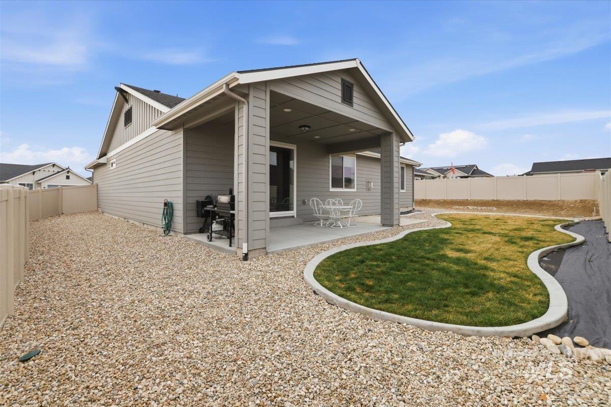 11700 W San Remo Dr., Nampa, Idaho 83686, 3 Bedrooms, 2 Bathrooms, Residential For Sale, Price $529,900,MLS 98974875