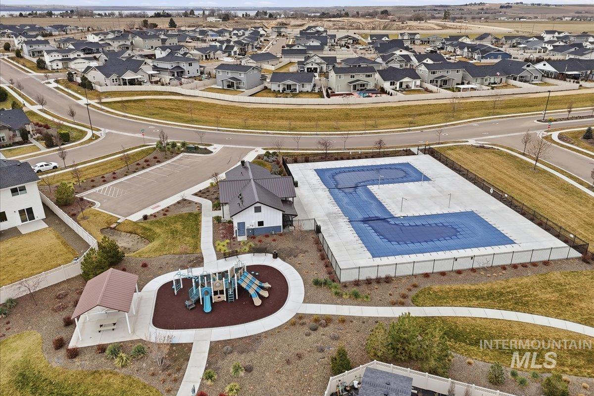 11700 W San Remo Dr., Nampa, Idaho 83686, 3 Bedrooms, 2 Bathrooms, Residential For Sale, Price $540,000,MLS 98974875