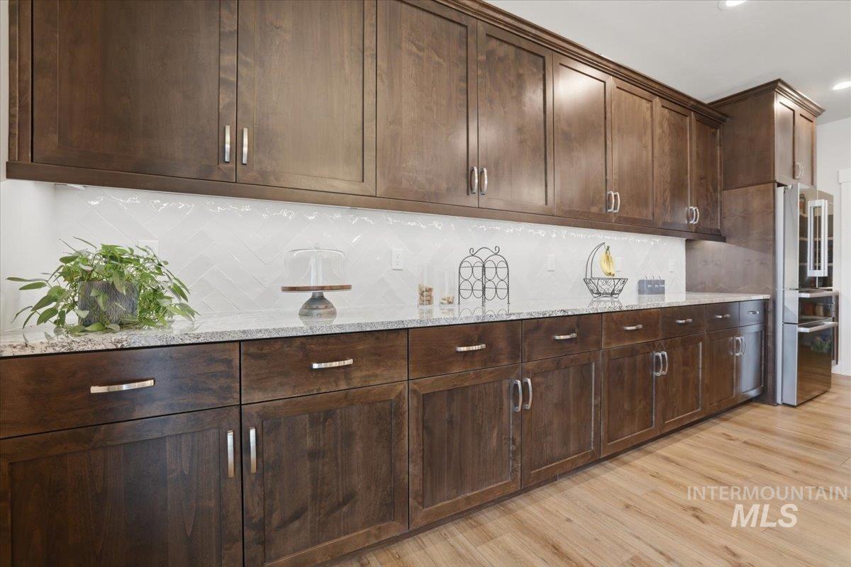 11700 W San Remo Dr., Nampa, Idaho 83686, 3 Bedrooms, 2 Bathrooms, Residential For Sale, Price $529,900,MLS 98974875