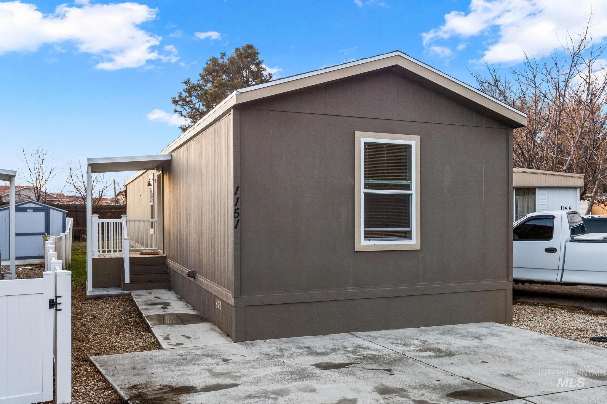 1151 N Fawn Ln, Boise, Idaho 83704, 3 Bedrooms, 2 Bathrooms, Residential For Sale, Price $124,000,MLS 98974877
