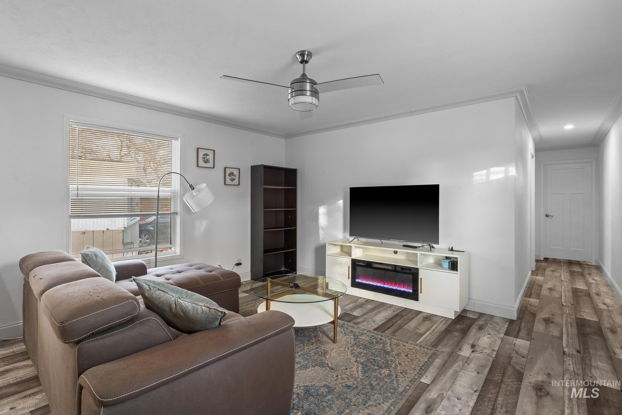 1151 N Fawn Ln, Boise, Idaho 83704, 3 Bedrooms, 2 Bathrooms, Residential For Sale, Price $129,990,MLS 98974877