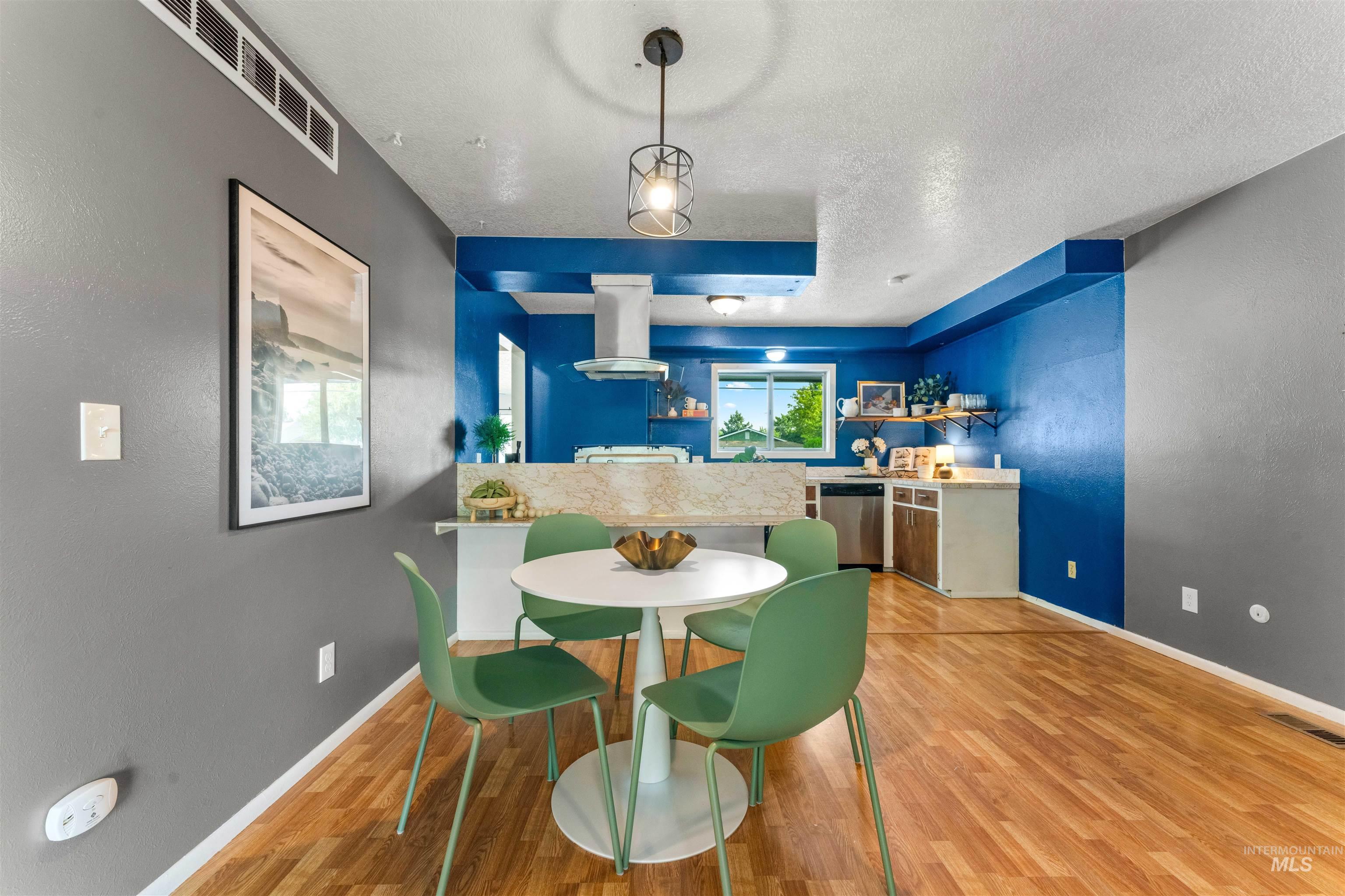 1309 E Main Street, Emmett, Idaho 83617, 3 Bedrooms, 2 Bathrooms, Residential Income For Sale, Price $335,000, 98974879