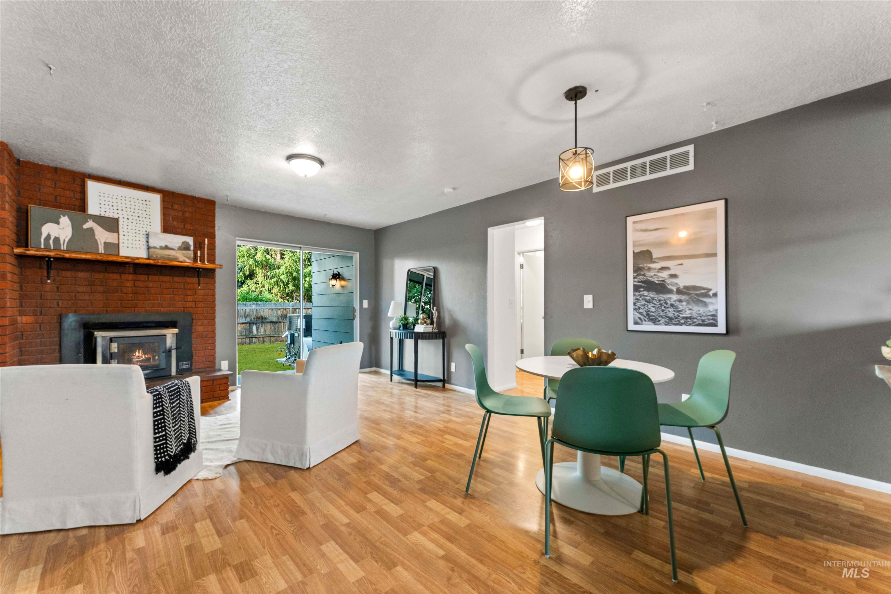 1309 E Main Street, Emmett, Idaho 83617, 3 Bedrooms, 2 Bathrooms, Residential Income For Sale, Price $335,000, 98974879