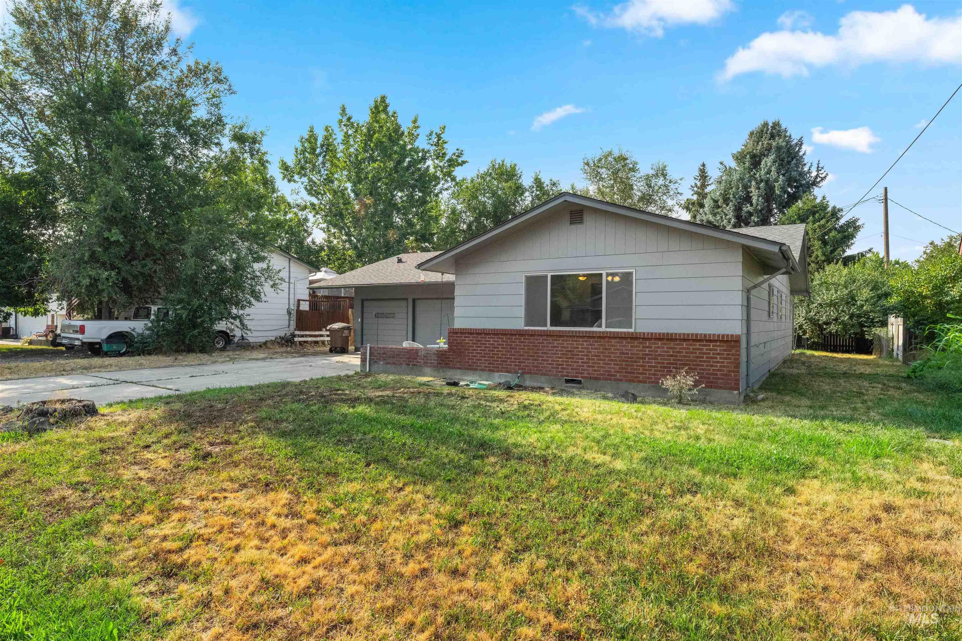 1309 E Main Street, Emmett, Idaho 83617, 3 Bedrooms, 2 Bathrooms, Residential Income For Sale, Price $335,000, 98974879