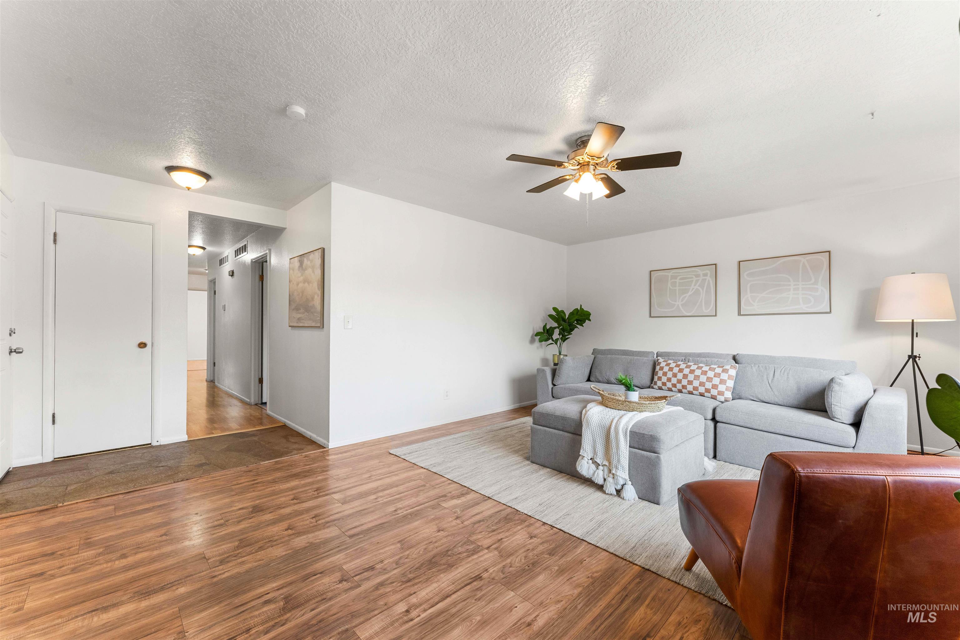 1309 E Main Street, Emmett, Idaho 83617, 3 Bedrooms, 2 Bathrooms, Residential Income For Sale, Price $335,000, 98974879