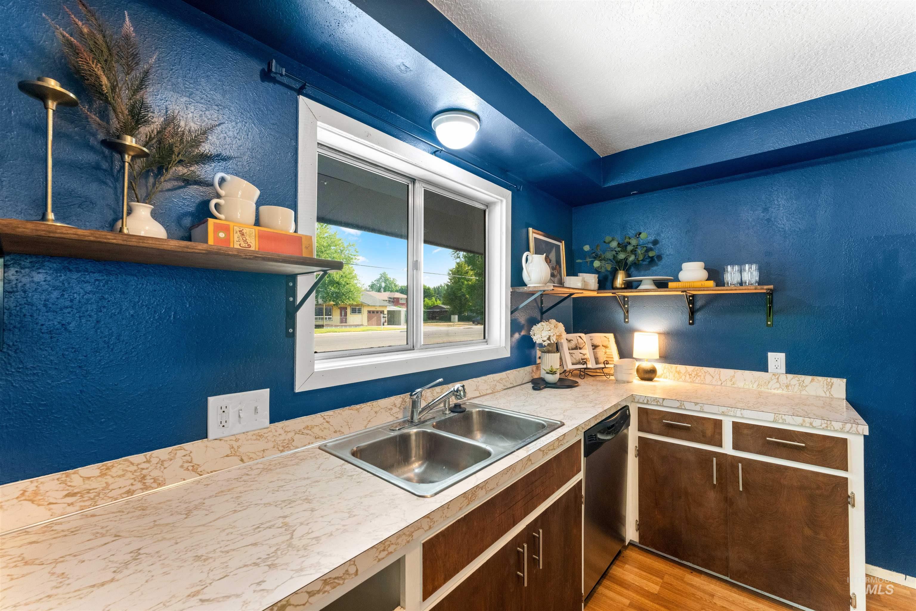 1309 E Main Street, Emmett, Idaho 83617, 3 Bedrooms, 2 Bathrooms, Residential Income For Sale, Price $335,000, 98974879