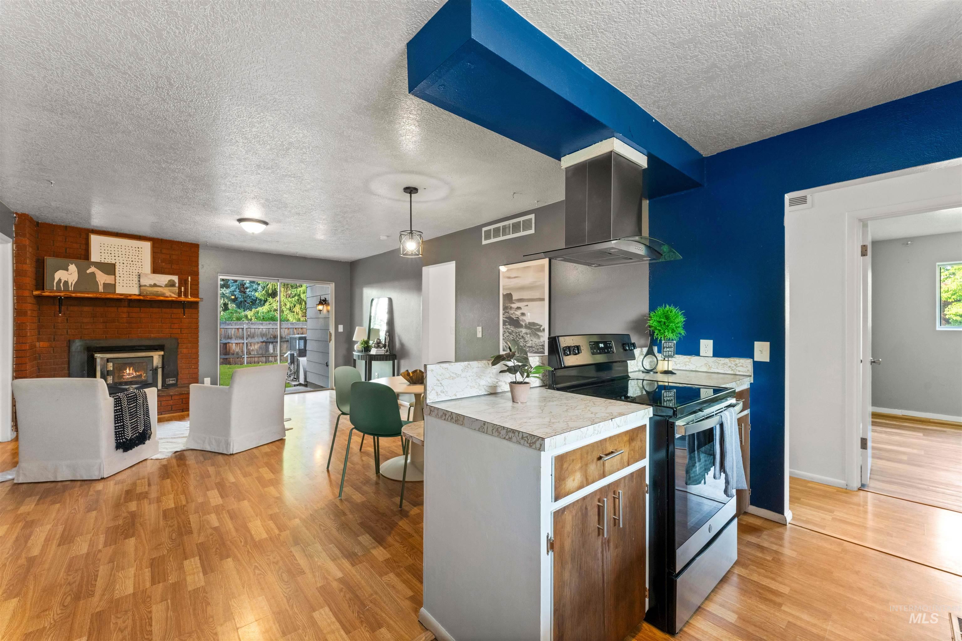 1309 E Main Street, Emmett, Idaho 83617, 3 Bedrooms, 2 Bathrooms, Residential Income For Sale, Price $335,000, 98974879