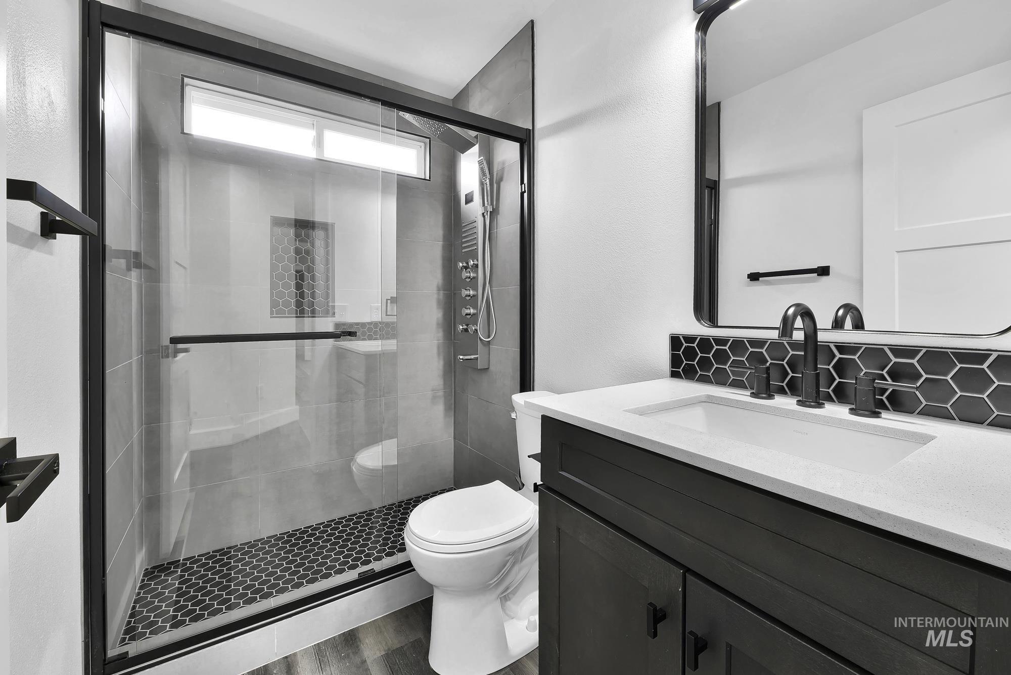 526 Lost Basin Ct, Nampa, Idaho 83686, 3 Bedrooms, 2 Bathrooms, Residential For Sale, Price $424,000,MLS 98974882