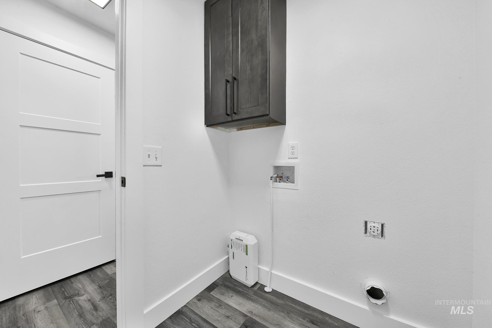 526 Lost Basin Ct, Nampa, Idaho 83686, 3 Bedrooms, 2 Bathrooms, Residential For Sale, Price $424,000,MLS 98974882