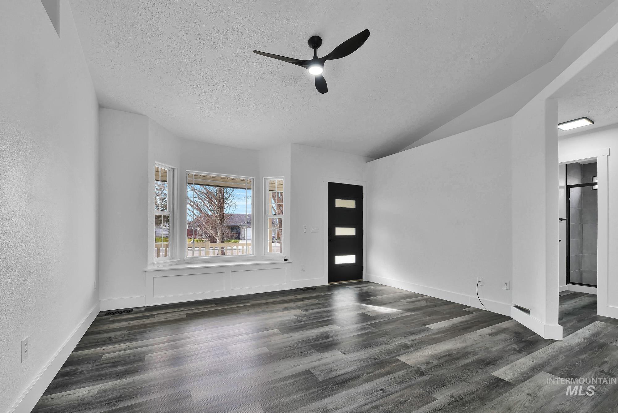 526 Lost Basin Ct, Nampa, Idaho 83686, 3 Bedrooms, 2 Bathrooms, Residential For Sale, Price $424,000,MLS 98974882