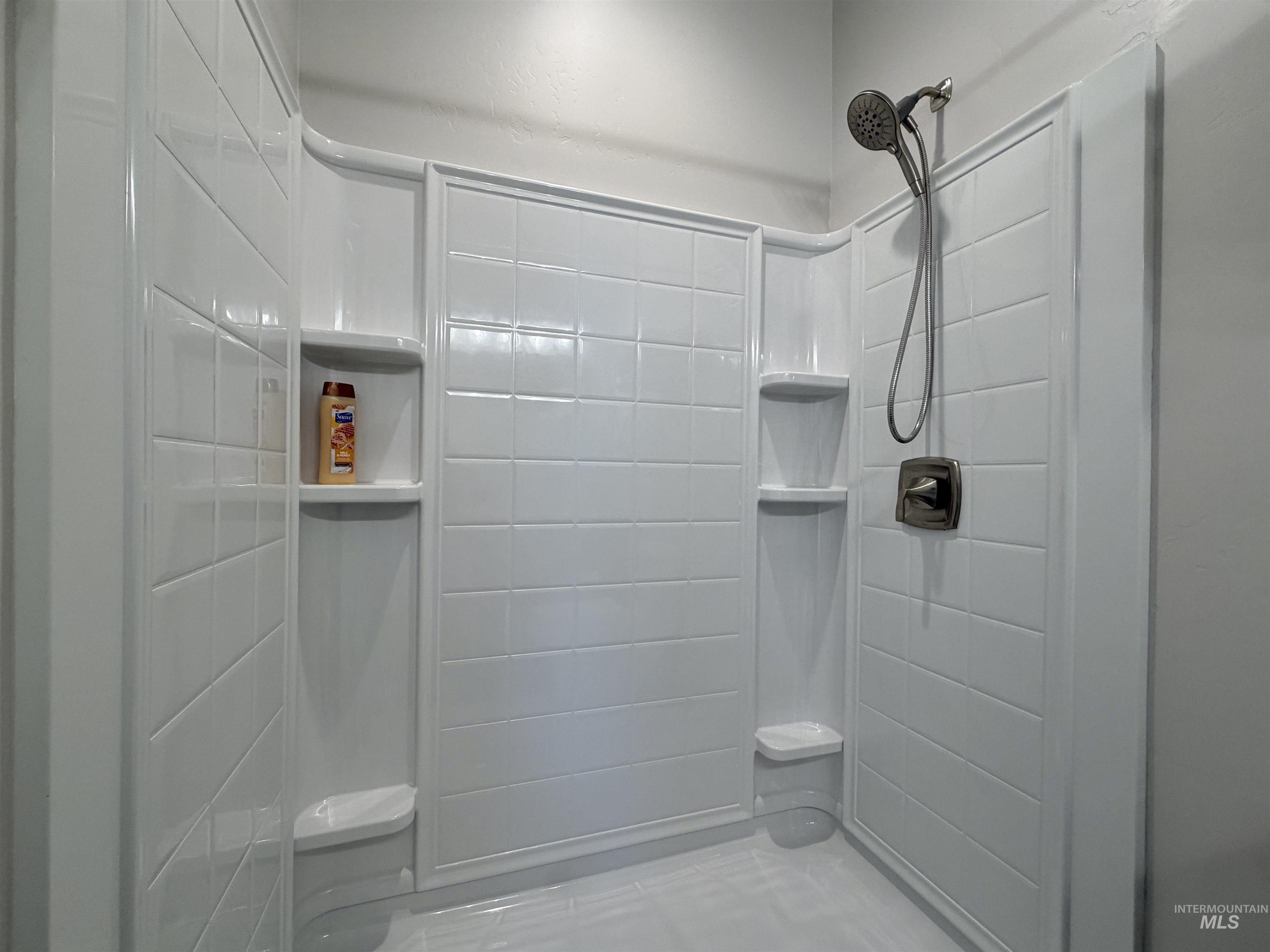 4507 Hidden Canyon Lane, Buhl, Idaho 83316, 4 Bedrooms, 3 Bathrooms, Residential For Sale, Price $699,000,MLS 98974885