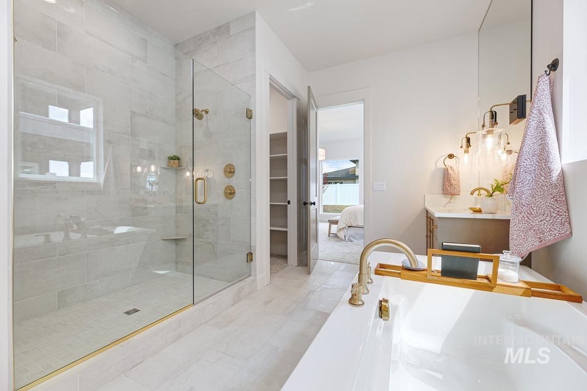 14230 N Goldginch Ave, Boise, Idaho 83714, 3 Bedrooms, 2.5 Bathrooms, Residential For Sale, Price $1,299,900,MLS 98974886