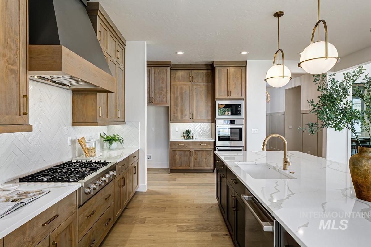 14230 N Goldginch Ave, Boise, Idaho 83714, 3 Bedrooms, 2.5 Bathrooms, Residential For Sale, Price $1,299,900,MLS 98974886