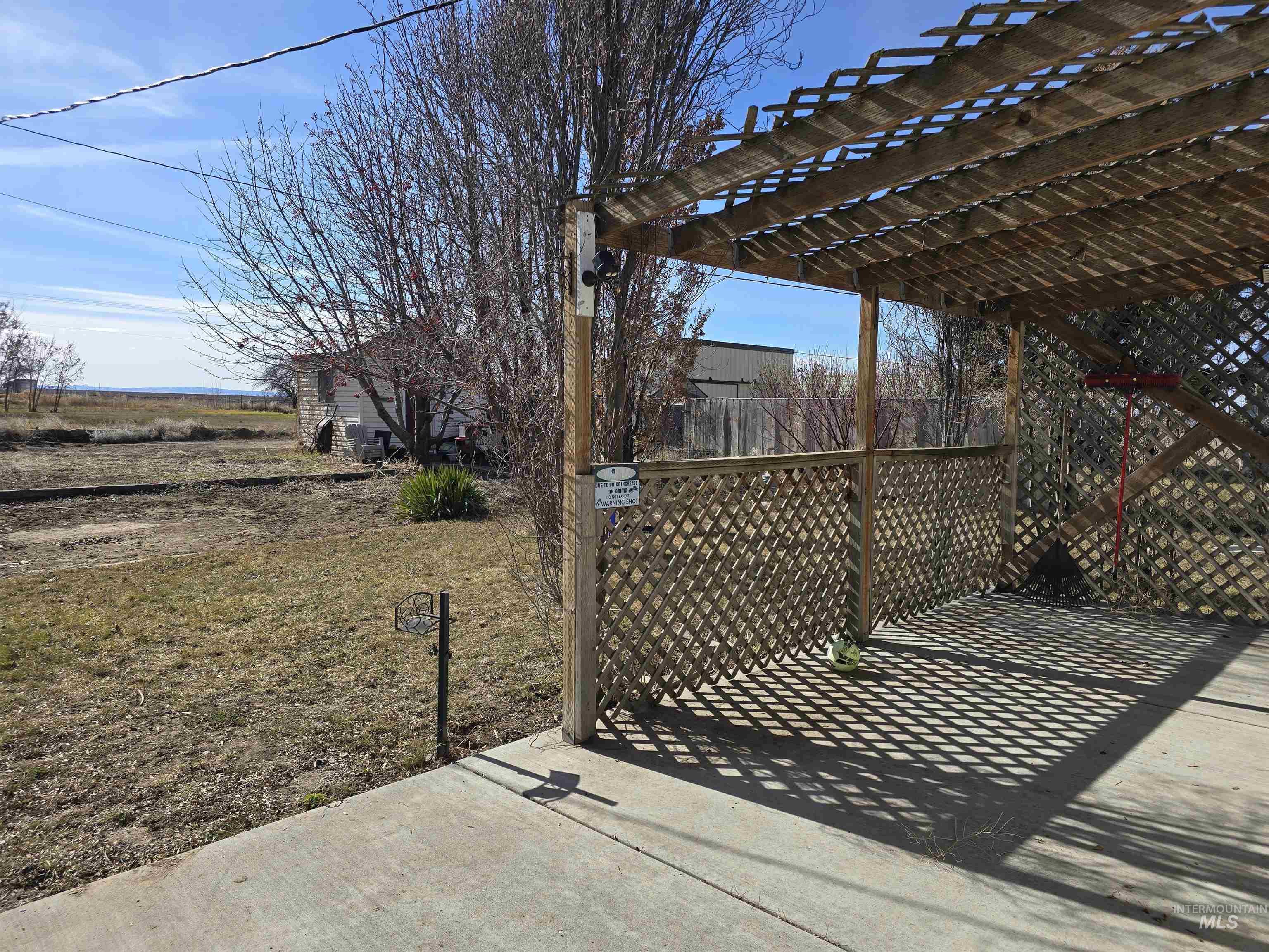 145 4Th St, Hazelton, Idaho 83335-5075, 3 Bedrooms, 1.5 Bathrooms, Residential For Sale, Price $275,000,MLS 98974892